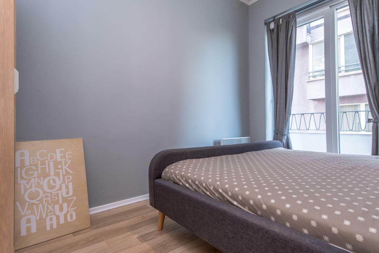 Dondukov Boulevard Two Bedroom Designer Suite โซเฟีย ภายนอก รูปภาพ
